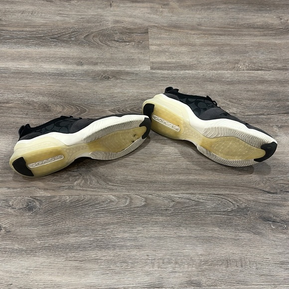 Coach shoes size 12 
Good condition - Picture 5 of 6